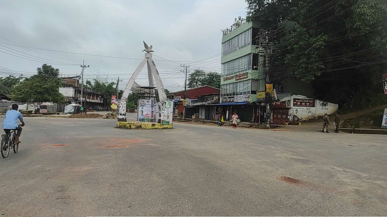 খাগড়াছড়িতে ১৪৪ ধারা প্রত্যাহার, স্বাভাবিক হচ্ছে পরিস্থিতি