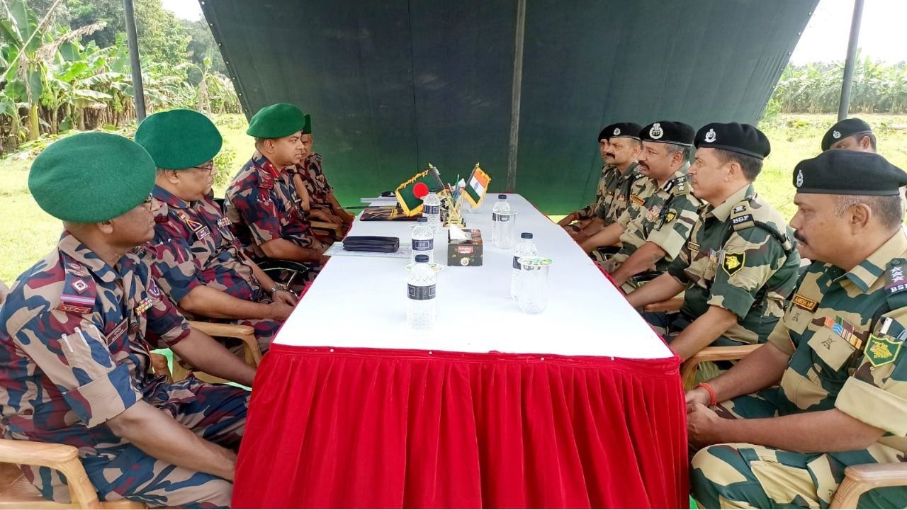 চুয়াডাঙ্গা সীমান্তে বিজিবি-বিএসএফ পতাকা বৈঠক, সীমান্ত নিরাপত্তা ও সহযোগিতায় একমত