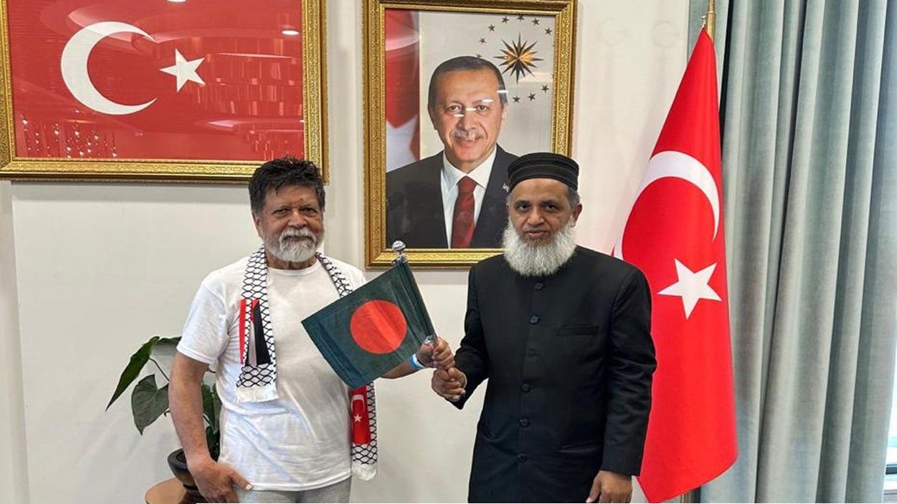 জিম্মিদশা থেকে মুক্ত আলোকচিত্রী শহিদুল আলম, তুরস্কের সহায়তায় নিরাপদে ইস্তাম্বুলে