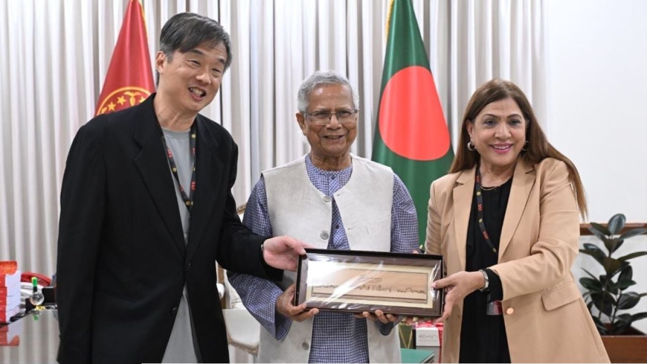 দেশে ক্যান্সার ও অ-সংক্রামক রোগে সচেতনতা বাড়াতে হবে: প্রফেসর মুহাম্মদ ইউনূস