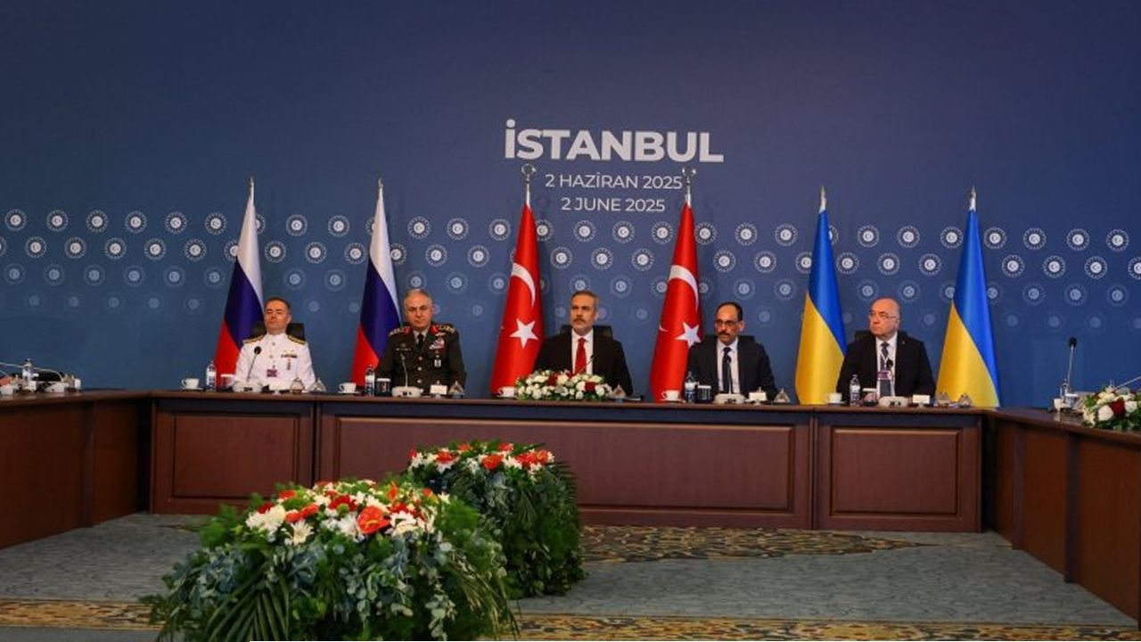 ইউক্রেন যুদ্ধের সমাধানে কূটনীতিই একমাত্র পথ: তুরস্কের পররাষ্ট্রমন্ত্রী