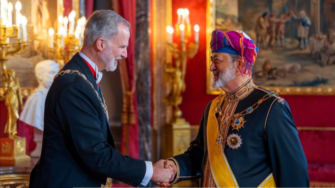 ওমান ও স্পেনের মধ্যে ৪ সমঝোতা স্মারক স্বাক্ষর: সবুজ মিথানল, গ্যাস ও পানি ব্যবস্থাপনায় নতুন অধ্যায়