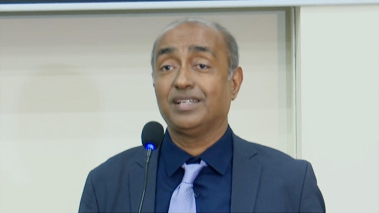 তত্ত্বাবধায়ক সরকার পুনর্বহাল: ‘গণতান্ত্রিক মহাসড়কে ফিরল দেশ’—অ্যাটর্নি জেনারেল