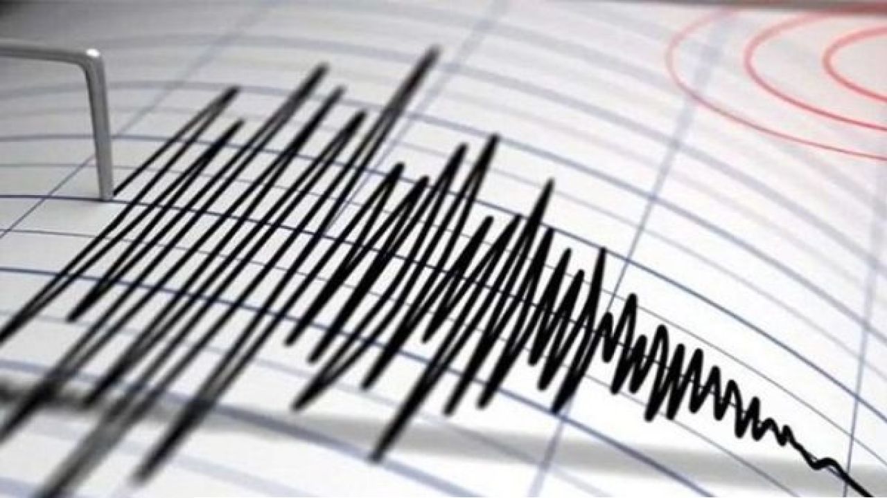 আবারো ভূমিকম্পে কেঁপে উঠল ঢাকা ও আশপাশের অঞ্চল