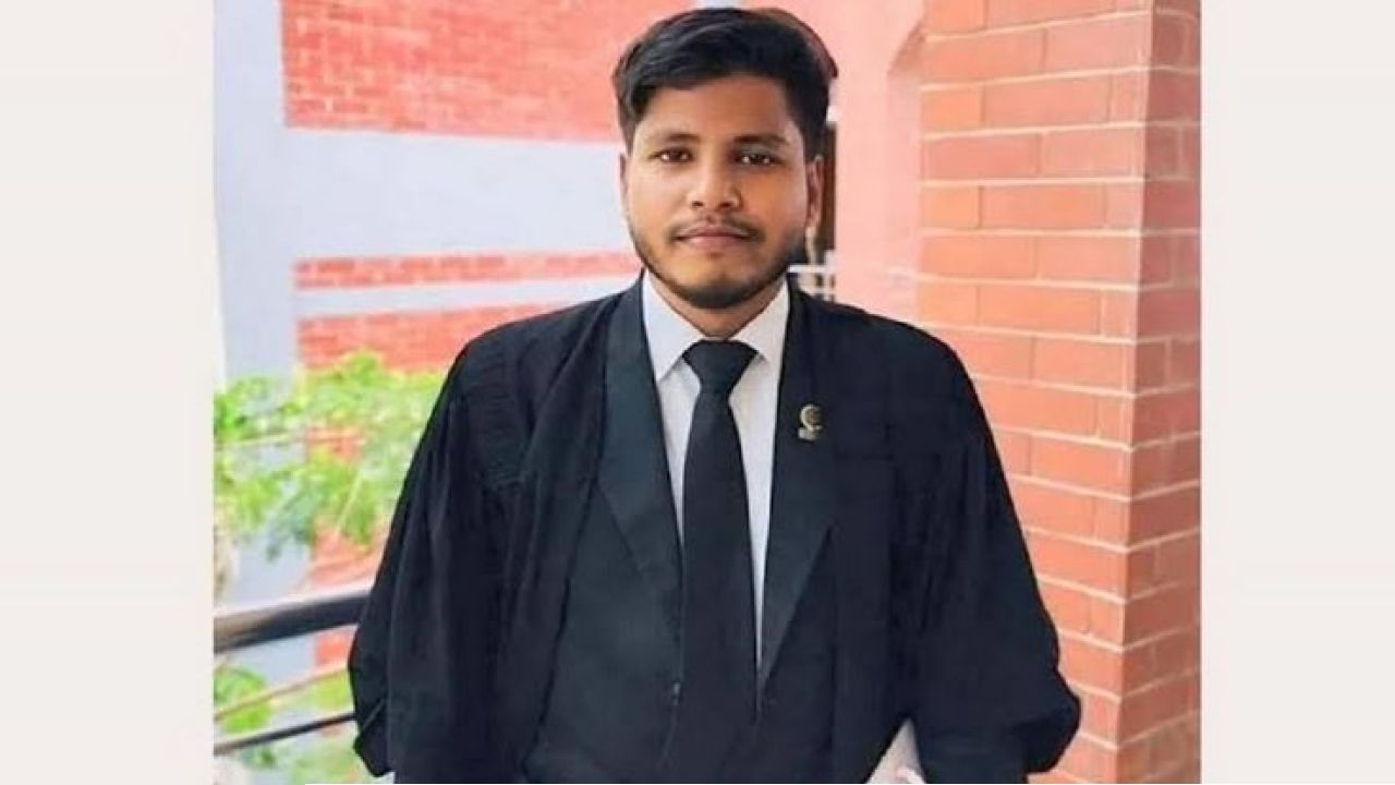 আলোচিত আইনজীবী আলিফ হত্যা মামলা: আত্মগোপনে থাকা ১৮ আসামিকে আদালতে হাজিরার নির্দেশ!