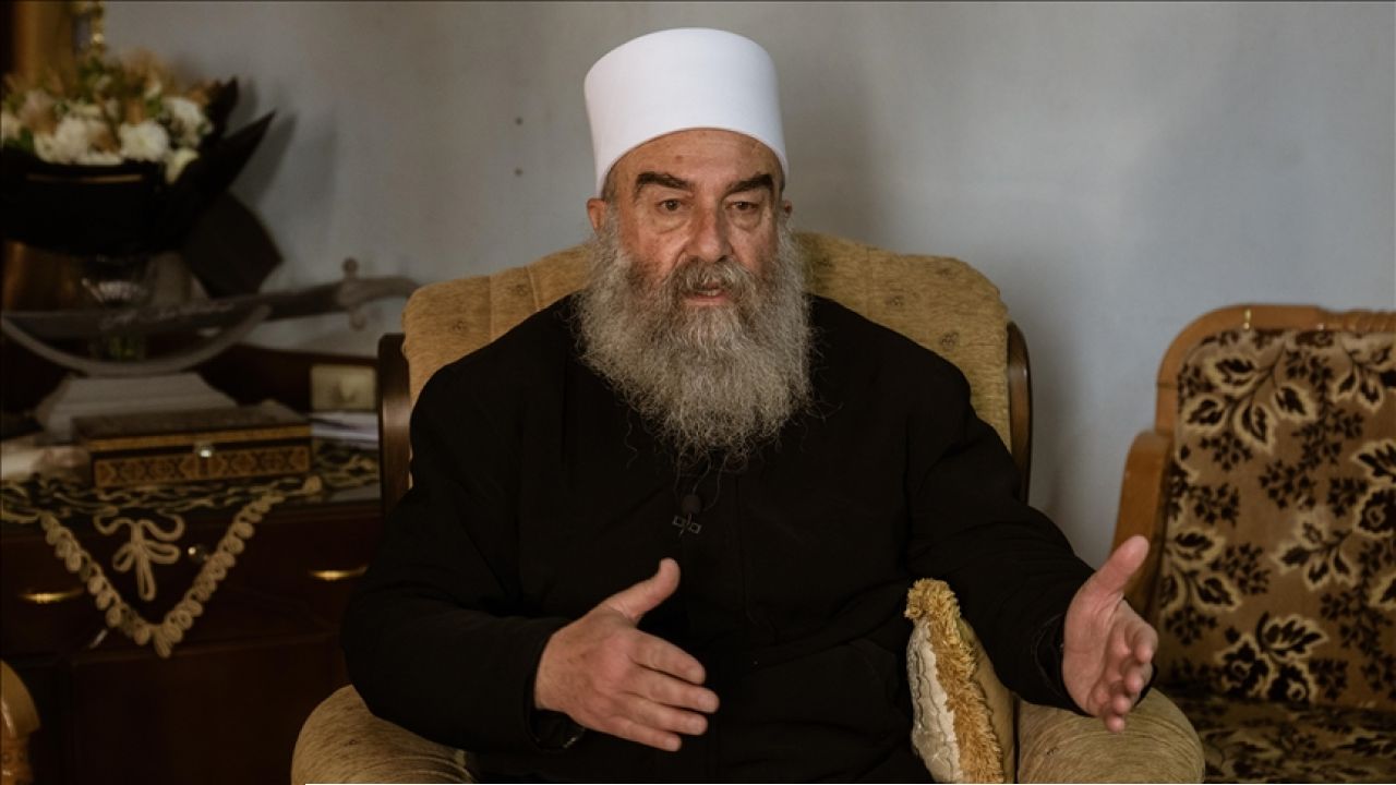 সিরিয়া ভেঙে নতুন রাষ্ট্রের স্বপ্ন: ইসরায়েলের সহায়তা চাইলেন দ্রুজ নেতা হিকমত আল-হিজরি