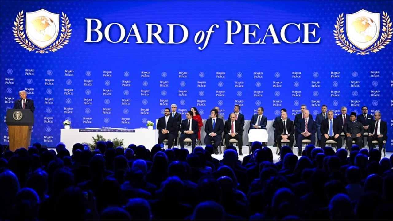 ট্রাম্পের ‘শান্তি পরিষদ’: জাতিসংঘকে পাশ কাটিয়ে বিশ্ব শাসনের নতুন ছক?