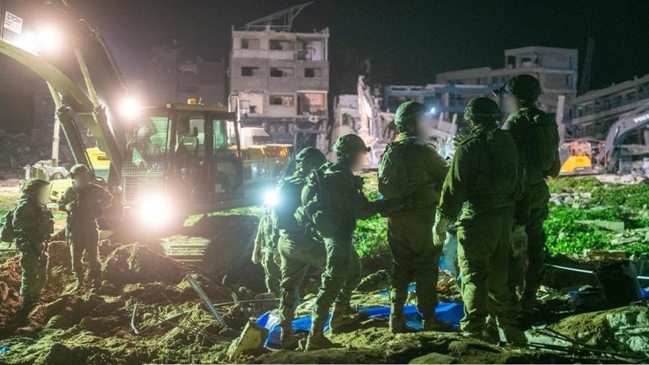 শেষ জিম্মির মরদেহ উদ্ধার: ওয়াশিংটনের চাপের মুখে ইসরায়েল