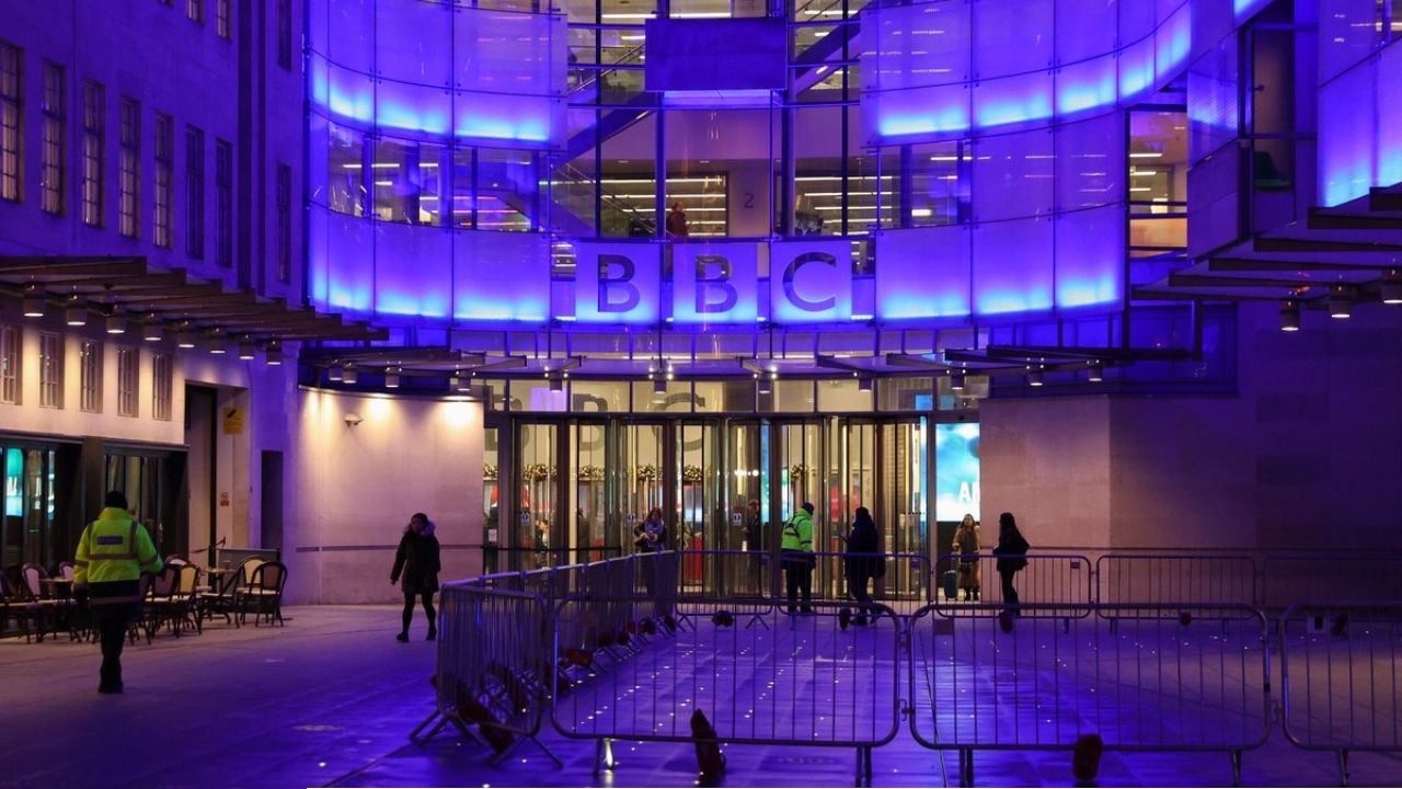 ব্রিটিশ মিডিয়ায় ইসলামভীতি: অর্ধেক সংবাদই পক্ষপাতদুষ্ট ও নেতিবাচক