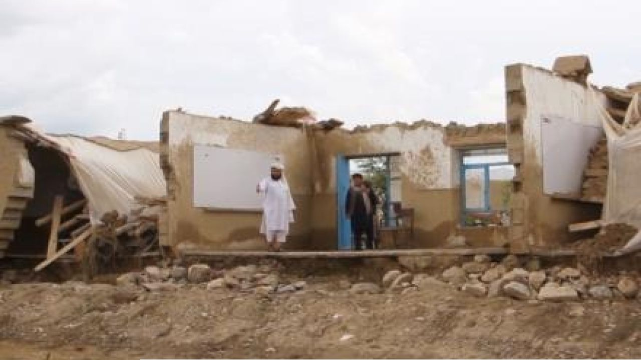 আফগানিস্তানে ভয়াবহ বন্যা ও বৃষ্টিপাত: ২০ প্রদেশে মৃত্যুমিছিল, বিধ্বস্ত ৪ শতাধিক ঘরবাড়ি