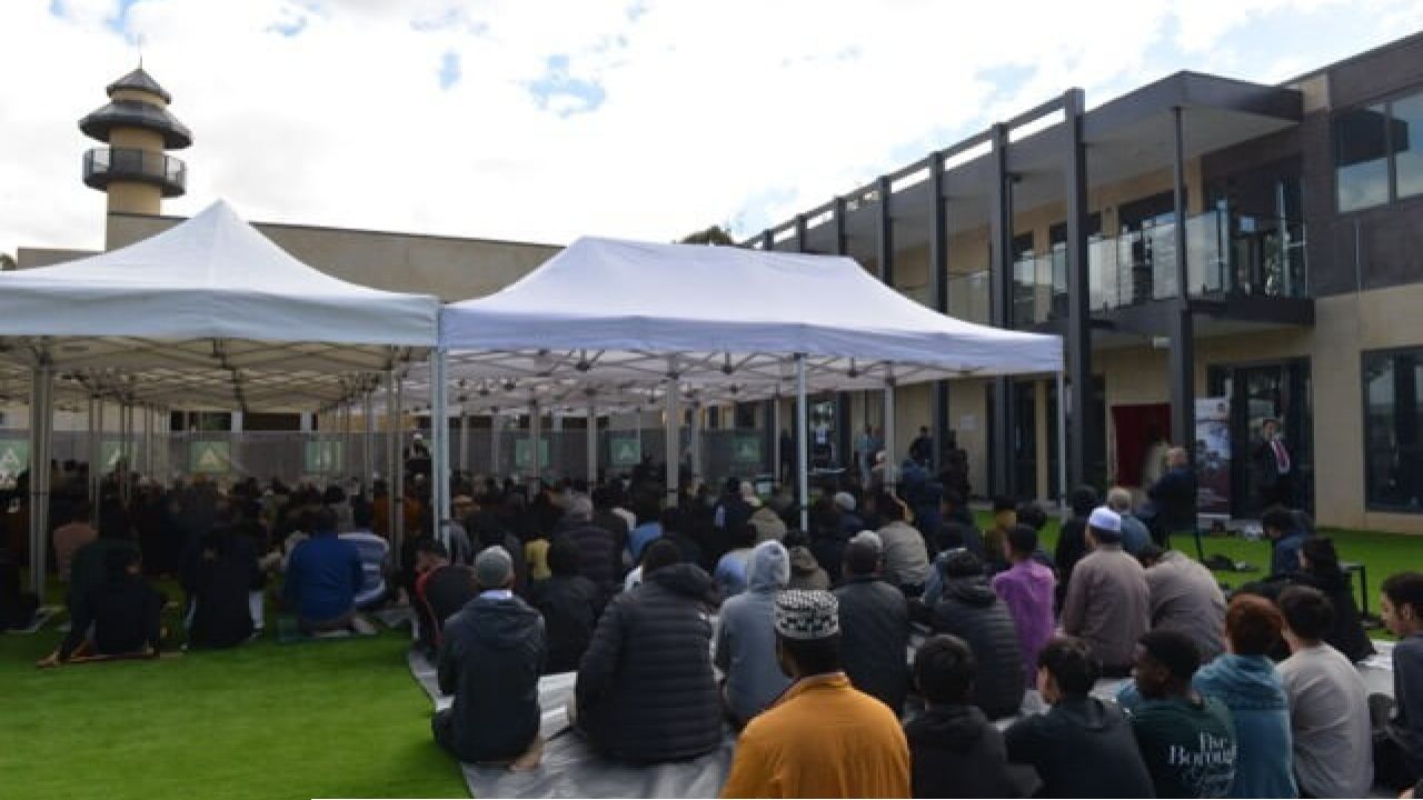 অবদমন ও ষড়যন্ত্র মাড়িয়ে অস্ট্রেলিয়ার বেন্ডিগোয় প্রথম মসজিদের বর্ণাঢ্য উদ্বোধন