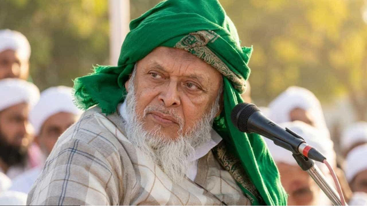 গরুকে ‘জাতীয় পশু’ ঘোষণা করতে সরকারের দ্বিধা কোথায়? প্রশ্ন মাওলানা আরশাদ মাদানির