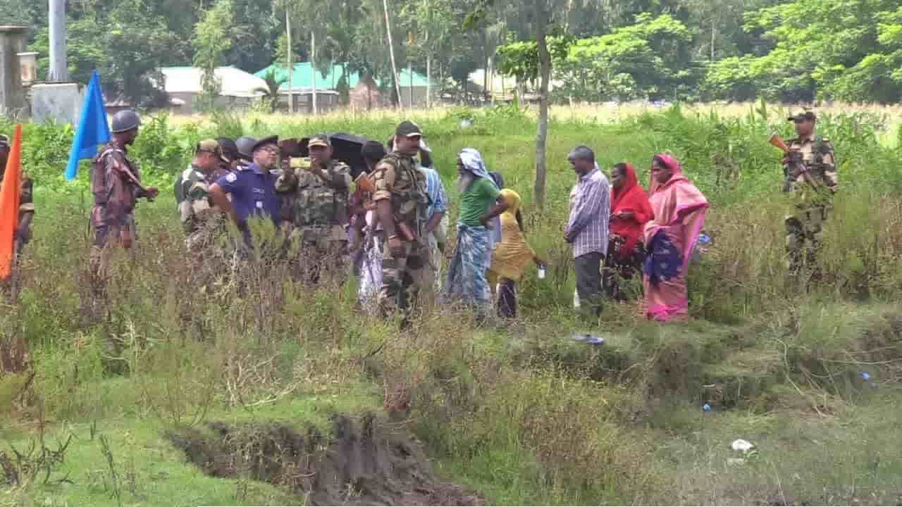 ভারতে জাতিসংঘের নিবন্ধিত রোহিঙ্গাদেরও বাংলাদেশে পুশ-ইন করছে বিএসএফ