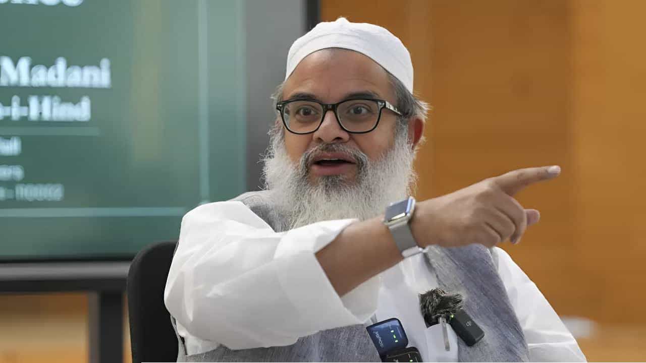 জওহর বিশ্ববিদ্যালয়ের ৩৮ ভবন ভাঙার নির্দেশে মাহমুদ মাদানীর গভীর উদ্বেগ: সিদ্ধান্ত পুনর্বিবেচনার আহ্বান